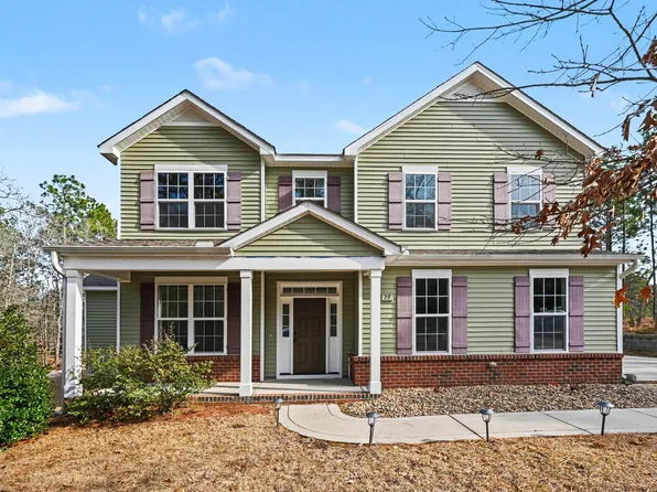 39 Forest Lake Dr, Foxfire Village, NC 27281