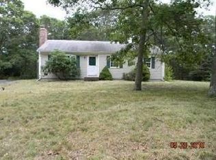 70 Bishops Ter, Hyannis, MA 02601