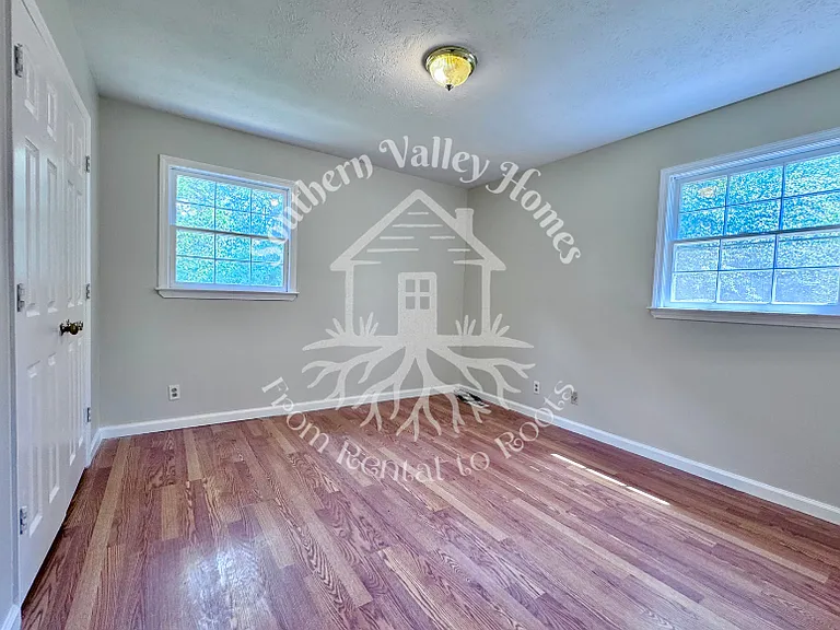 1634 Huntley Ridge Dr — Photo 13