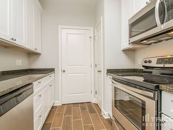 4th image of 2283 Cason Ln