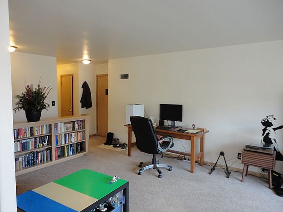 4th image of 8431 W North Ave #4