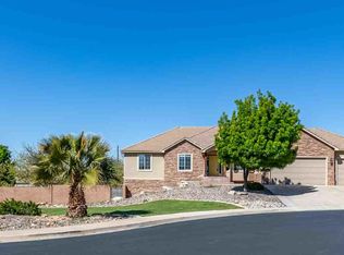 2594 S 2220 East Cir, Saint George, UT 84790