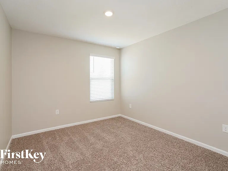 10056 Sitting Fox Dr — Photo 11