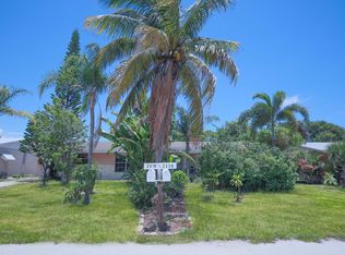2319 NE Rustic Way, Jensen Beach, FL 34957