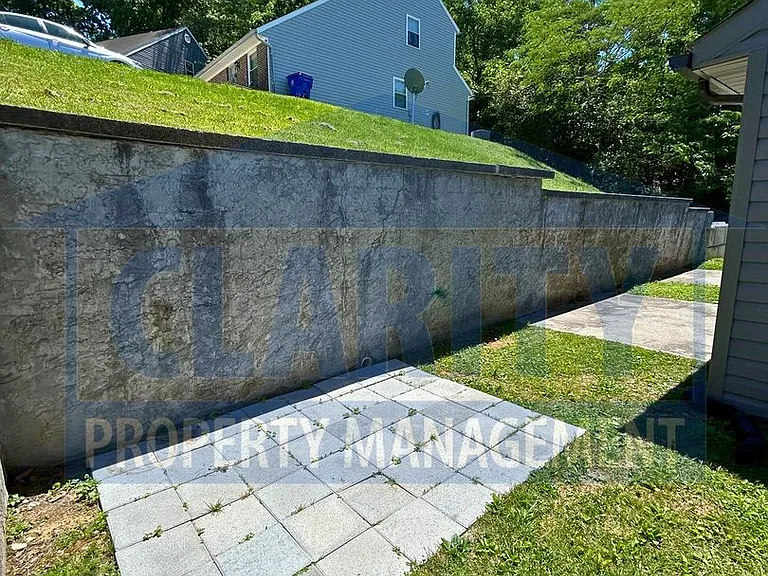 1922 Ohio Ave NW — Photo 5