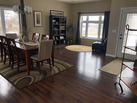 4th image of 6819 Whispering Creek Dr