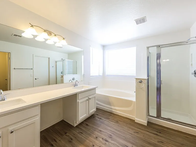13416 W Peck Dr — Photo 17