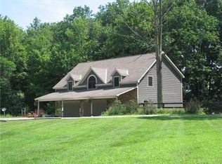 9300 Bennington Chapel Rd, Centerburg, OH 43011