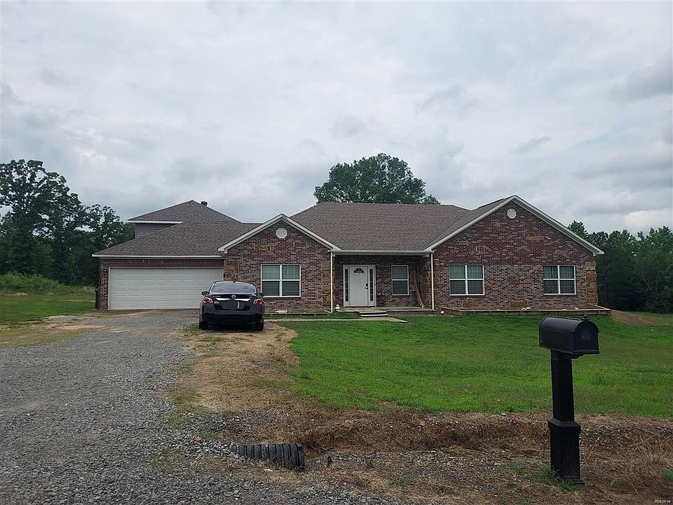 1st image of 8 Conley Ln