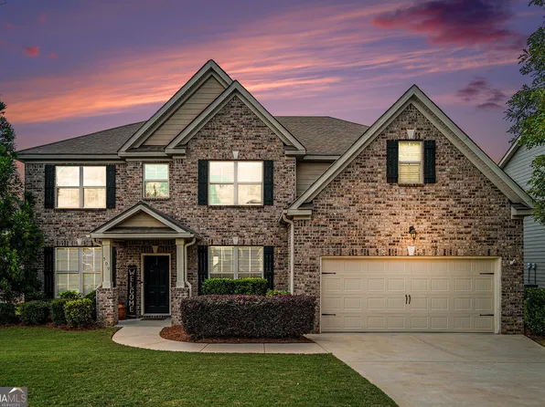 509 Georgia Cir, Loganville, GA 30052