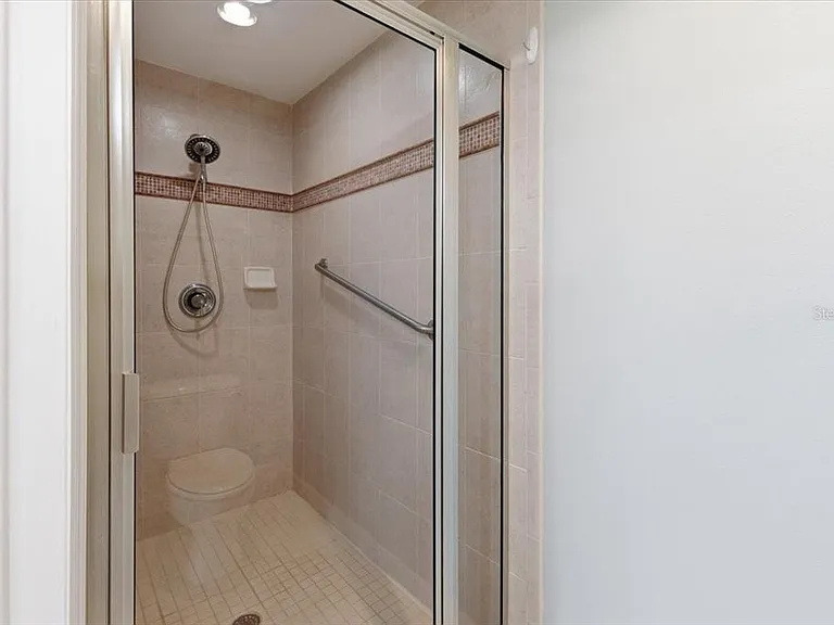 10045 Links Ln #203 — Photo 22