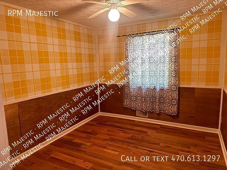 3518 Moonlight Ct — Photo 13