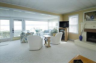 4th image of 10594 Wildwood Cir