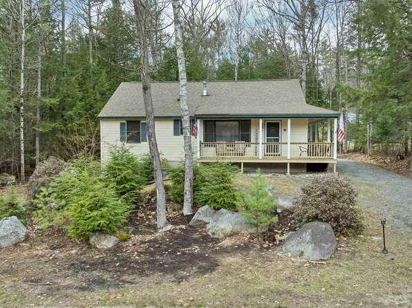 75 Cannes Street, Moultonborough, NH 03254