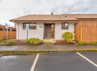 15200 SW Crown Dr UNIT 1, King City, OR 97224