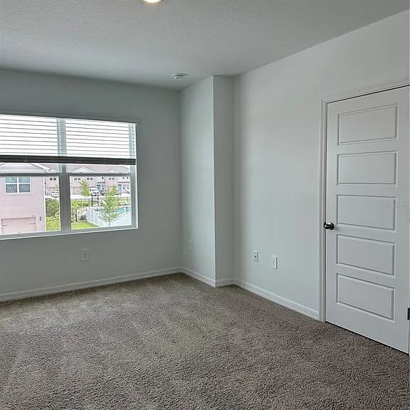 1823 Rock Elm Rd — Photo 4