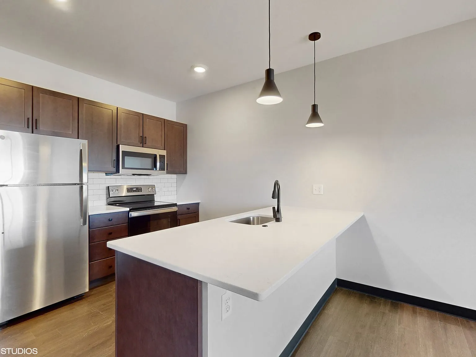 151 Lofts — Photo 2