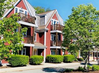 751 Metacom Ave UNIT 12, Bristol, RI 02809