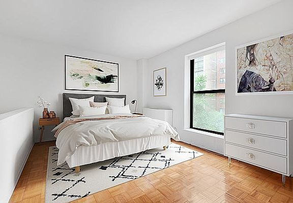 3rd image of 225 E 86th St APT 205