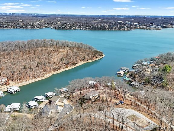2nd image of 465 Ledgestone Estates Ln