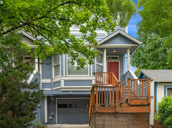 29 SW Hooker St, Portland, OR 97201