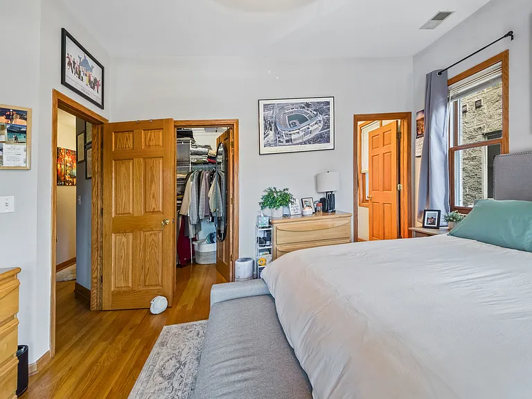 1954 W Diversey Pkwy #3W — Photo 16