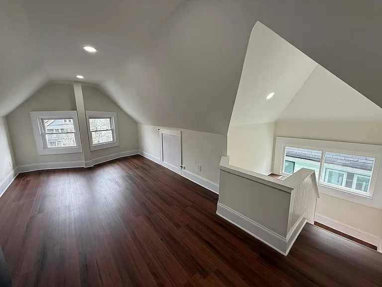 1326 W 110th St #2 — Photo 14