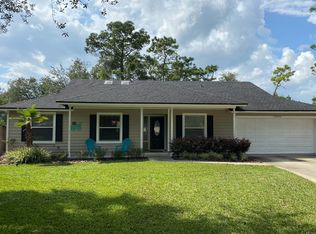 12822 Crest Ridge Dr, Jacksonville, FL 32258