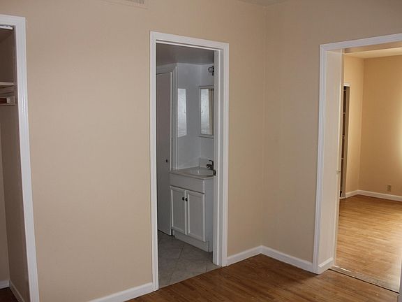 5th image of 450 22nd Ave #A