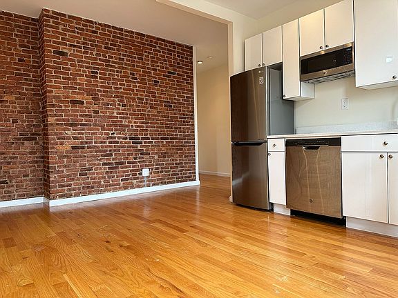 2nd image of 1090 Saint Nicholas Ave APT 56B