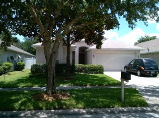 727 Straw Lake Dr, Brandon, FL 33510