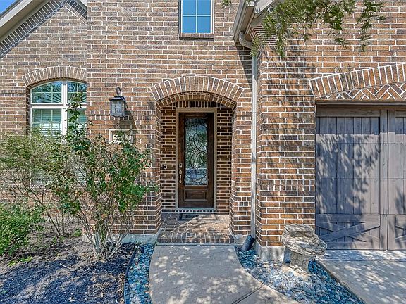5th image of 5903 Shelby Cove Court