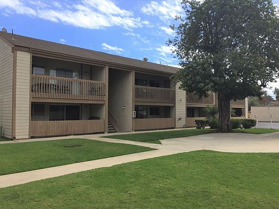 3rd image of 224 Avocado St APT 7