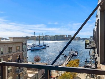 45 Lewis St Unit 601, Boston, MA, 02128