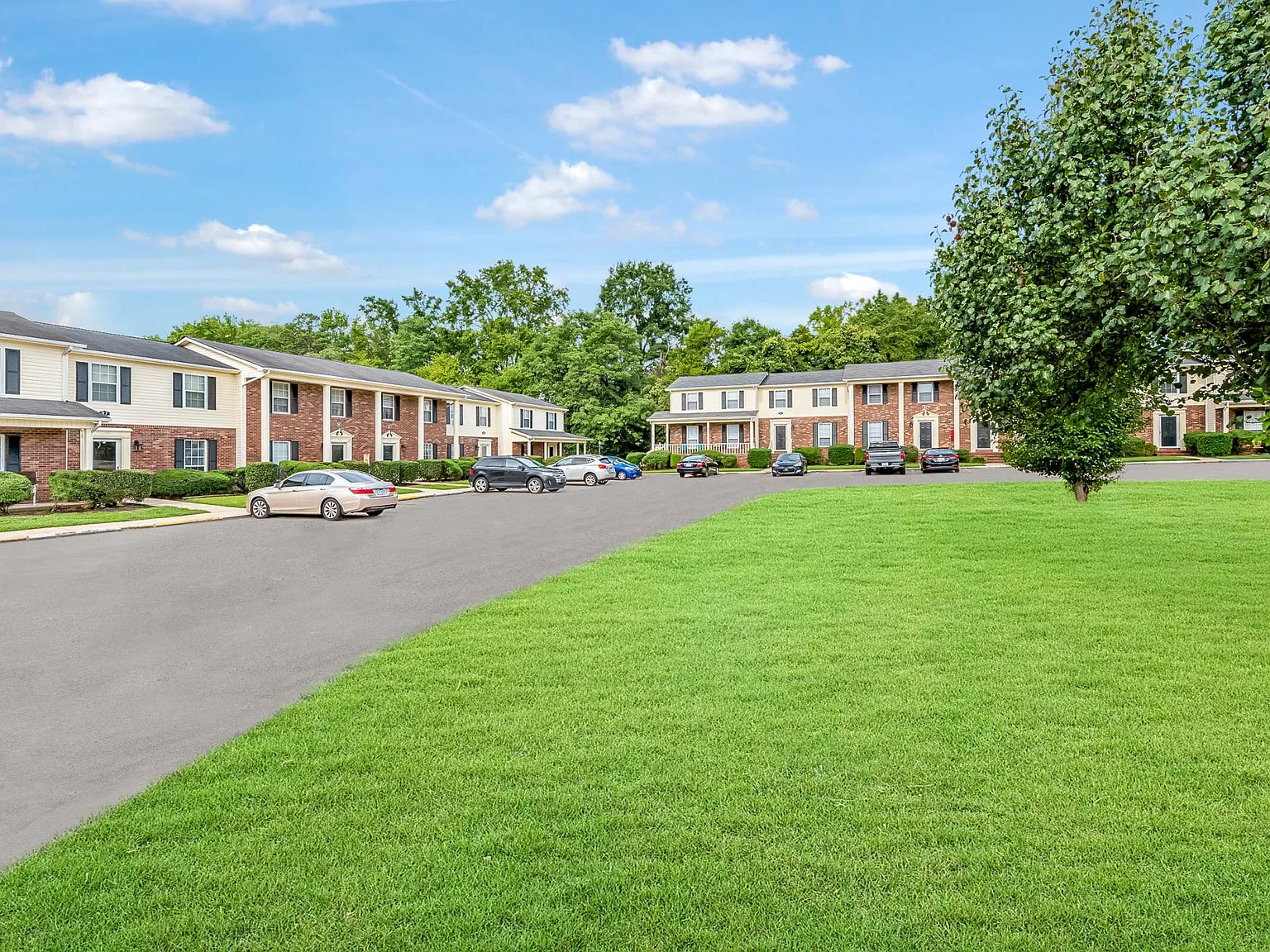 Concord View Townhomes — Photo 4