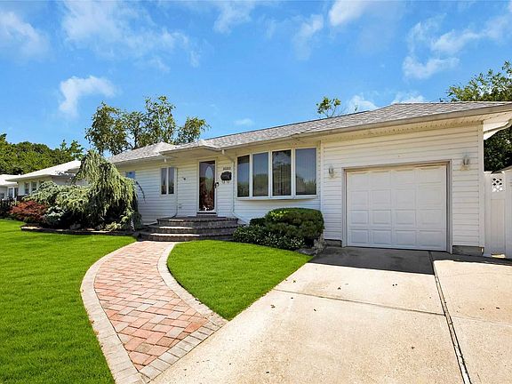2nd image of 3083 Morgan Dr