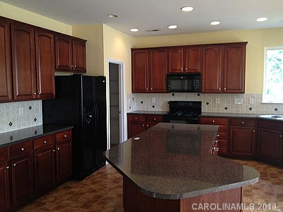 2nd image of 159 Corona Cir