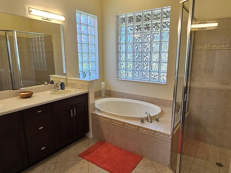 133 Treviso Ct — Photo 26