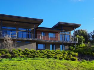 1593 Rosewood Dr, Healdsburg, CA 95448
