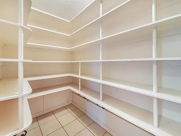 4854 E Hinson Ave — Photo 12