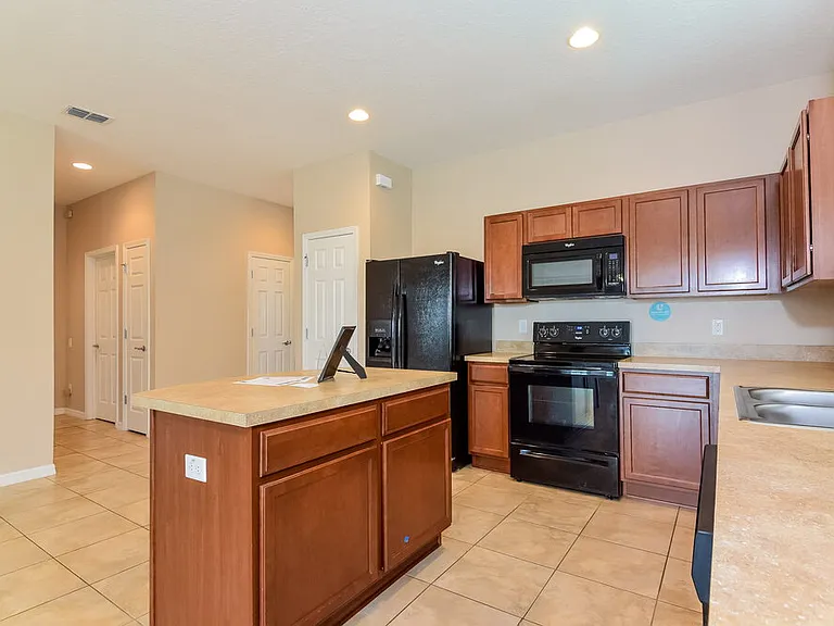 10615 55th Ct E — Photo 7