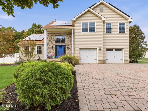 1974 Country Trce, Toms River, NJ 08753