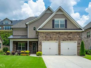 5925 Overlook Club Cir, Suwanee, GA 30024