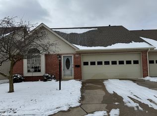 1212 Chestnut Ln, Lebanon, IN 46052