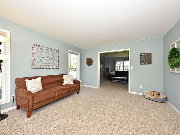 3rd image of 14135 W Redwood Dr