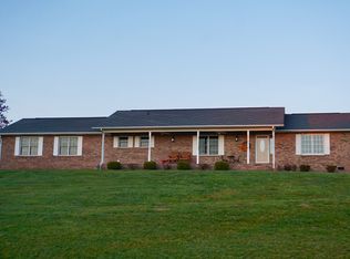 478 Paradise Estates Rd, Pikeville, TN 37367