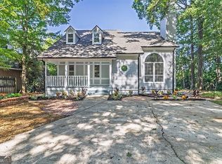 939 S Confederate Dr, Macon, GA