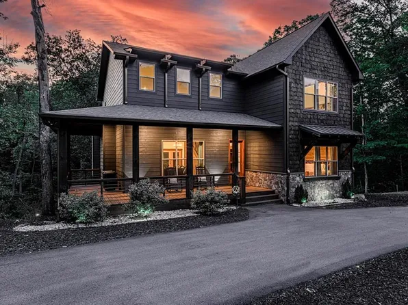 200 Arbor Way, Blue Ridge, GA 30513