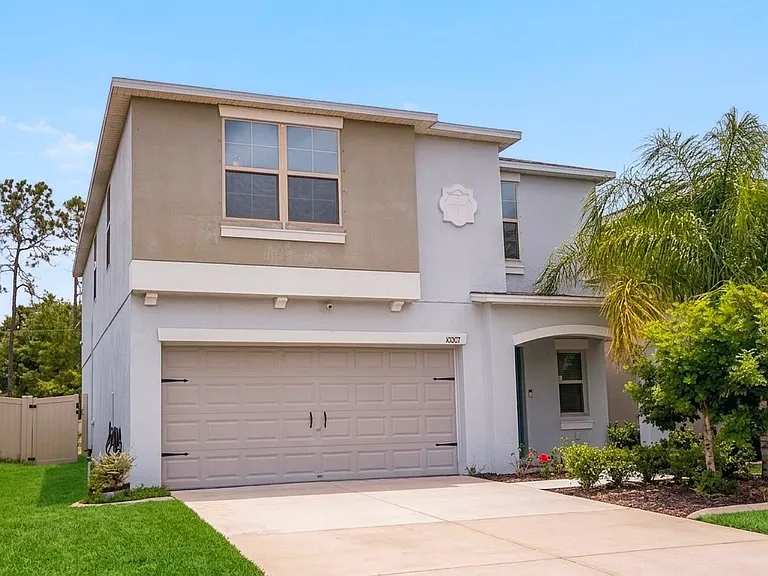 10207 Boggy Moss Dr — Photo 1