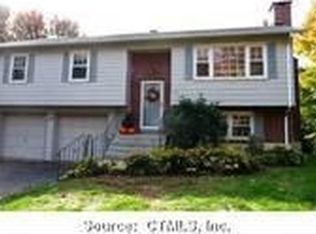 877 S Curtis St, Meriden, CT 06450